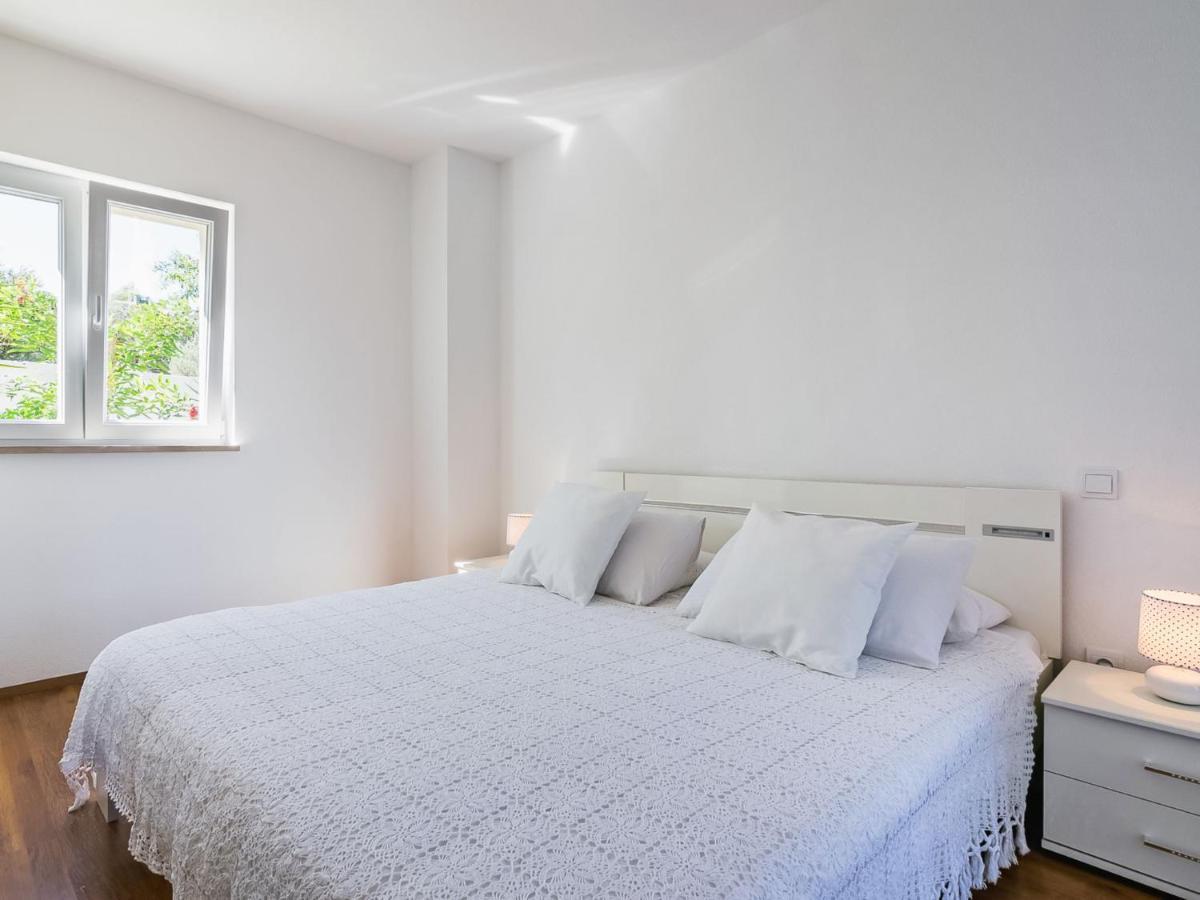 Apartment Villa 2 Pools-2 By Interhome Sutivan Εξωτερικό φωτογραφία