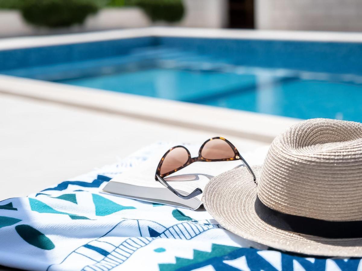 Apartment Villa 2 Pools-2 By Interhome Sutivan Εξωτερικό φωτογραφία